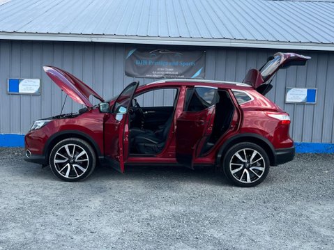 Nissan Qashqai 1.6 dCi Tekna 2WD Euro 6 (s/s) 5dr 3