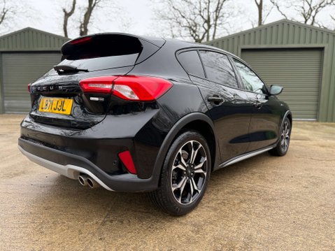 Ford Focus 1.0 Focus Active X Edition MHEV 5dr 8