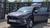 Toyota Yaris Cross 1.5 VVT-h Icon SUV 5dr Petrol Hybrid E-CVT Euro 6 (s/s) (116 ps) 8