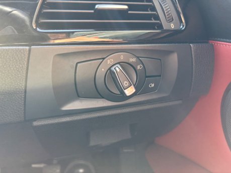 BMW M3 4.0 V8 Convertible 2dr Petrol DCT Euro 5 (420 ps) 37