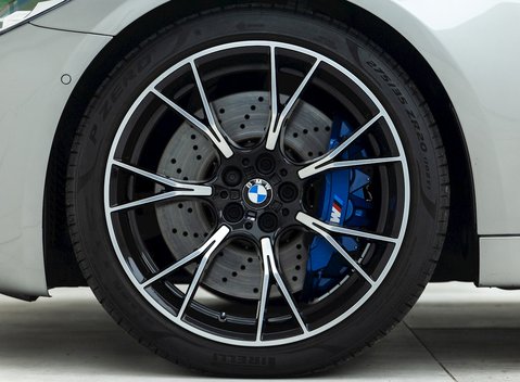 BMW M5 Competition 8
