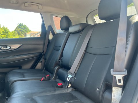 Nissan X-Trail 1.6 DIG-T Tekna SUV 5dr Petrol Manual Euro 6 (s/s) (163 ps) 12