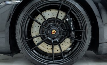 Porsche 911 Carrera GTS Cabriolet (992) 29