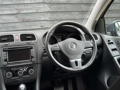 Volkswagen Golf 1.4 Golf Match TSi DSG 5dr 14