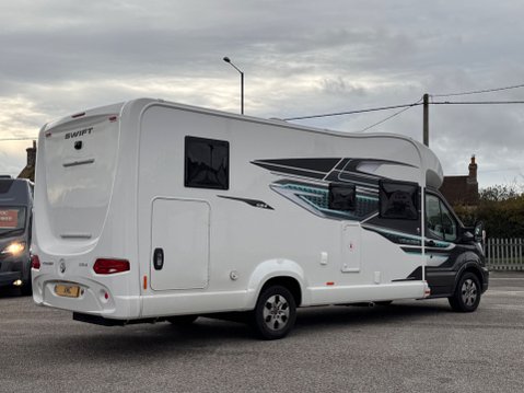 Swift Voyager 594 12