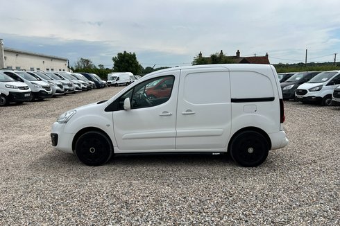 Peugeot Partner SWB L1H1 Low Roof Professional Air Con Sensors EURO 6 NO VAT