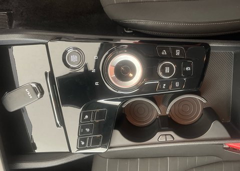 Kia Sportage 1.6 T-GDi '3' DCT 48v 18