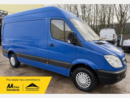 Mercedes-Benz Sprinter 2.1 211 CDi Panel Van 4dr Diesel Manual RWD L2 H3 (109 bhp)