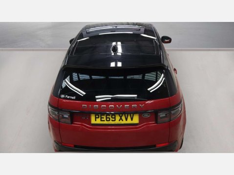 Land Rover Discovery Sport 2.0 Discovery Sport R-Dynamic SE D Auto 4WD 5dr 8