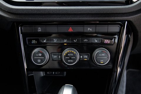 Volkswagen T-Roc BLACK EDITION TSI EVO DSG 35
