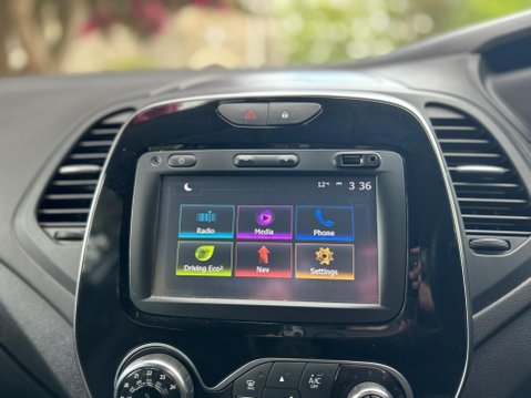 Renault Captur DYNAMIQUE NAV TCE 32
