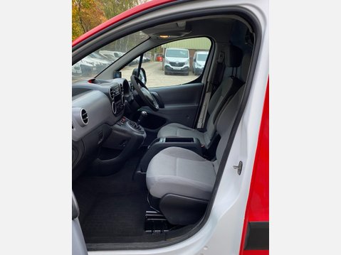 Citroen Berlingo 1.6 625 16v LX Temperature Controlled 5dr Petrol Manual L1 (155 g/km, 95 bh 35