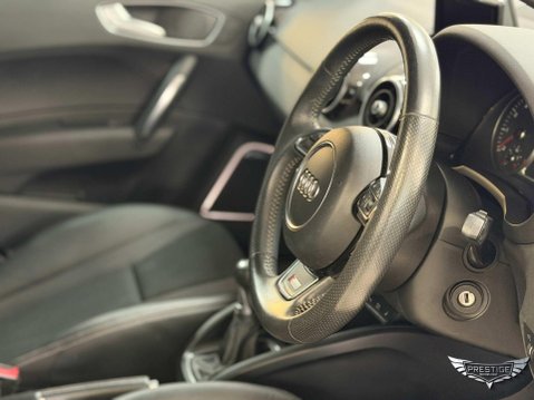 Audi A1 1.4 TFSI S line Sportback Euro 6 (s/s) 5dr (Nav) 53