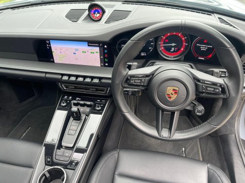 Porsche 911 3.0T 992 Carrera 4S PDK 4WD Euro 6 (s/s) 2dr 10