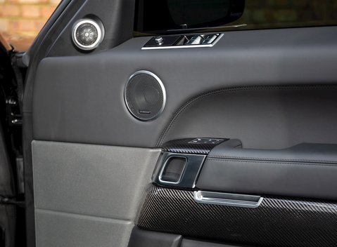 Land Rover Range Rover Sport 5.0 SVR Urban 22