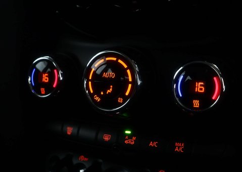 Mini Hatch 1.5 Cooper D Hatchback 5dr Diesel Auto Euro 6 (s/s) (116 ps) 31