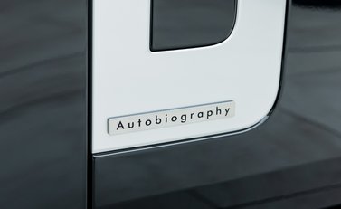 Land Rover Range Rover P460e Autobiography LWB 34