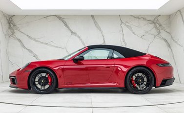 Porsche 911 Carrera GTS Cabriolet (992) 5