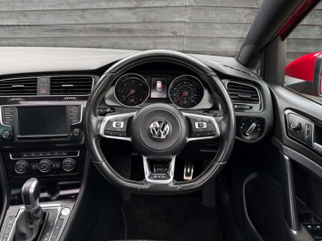 Volkswagen Golf 2.0 Golf GTD Semi-Auto 5dr 39