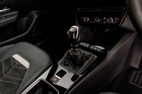 Vauxhall Mokka ULTIMATE 31