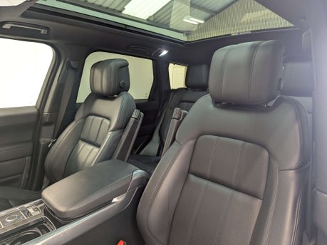 Land Rover Range Rover Sport 3.0 Range Rover Sport HSE Dynamic Black D MHEV Auto 4WD 5dr 37