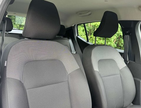 Dacia Sandero 1.0 Sandero Essential SCe 5dr 21