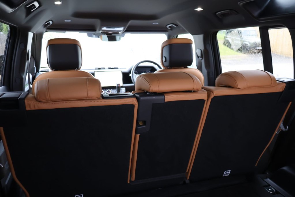 Land Rover Defender 110 BRAND NEW D350 HARD TOP X-DYNAMIC HSE STYLED BY SEEKER SVR SEATS IN TAN  24