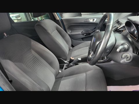 Ford Fiesta ZETEC 15