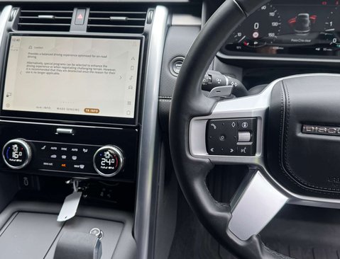 Land Rover Discovery 3.0 Discovery Dynamic HSE D MHEV Automatic 4WD 5dr 16