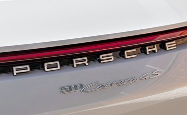 Porsche 911 (992) Carrera 4S 31
