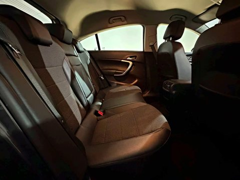 Vauxhall Insignia SE NAV CDTI 24