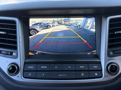 Hyundai TUCSON 2.0 CRDi Premium 5dr AWD Auto 24