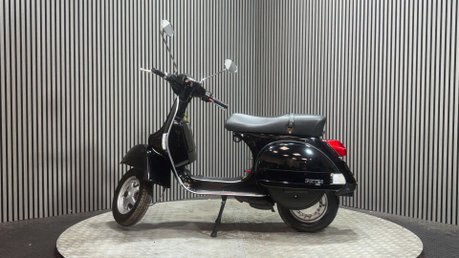 Piaggio Vespa PX 2016 17K NEW MOT 2 STROKE 125CC LEARNER MODERN RETRO 3