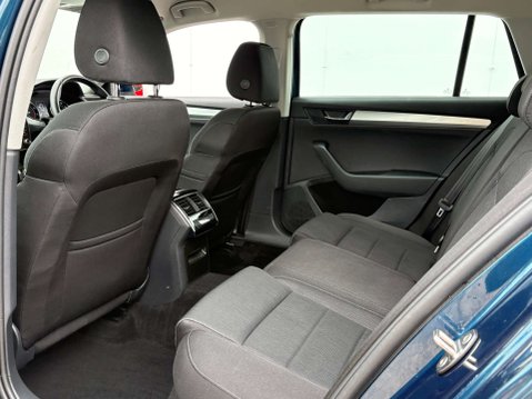 Skoda Superb 1.4 Superb SE TSi 5dr 46
