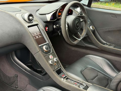McLaren MP4-12C 3.8T V8 Coupe 2dr Petrol SSG 30