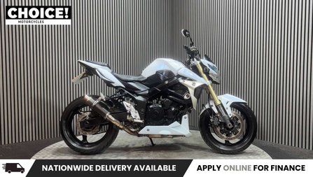 Suzuki GSR750 2011 ONLY 24K SPORTS EXHAUST LONG MOT NAKED BIKE