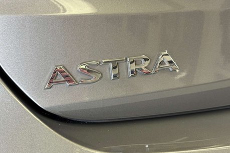 Vauxhall Astra 1.4i Turbo Elite Nav Hatchback 5dr Petrol Auto Euro 6 (s/s) (150 ps) 84