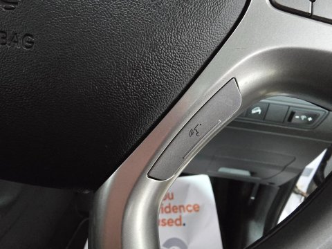 Hyundai ix35 1.7 CRDi Premium Euro 5 (s/s) 5dr 37