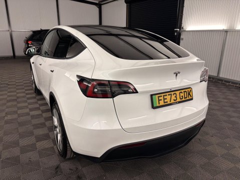 Tesla Model Y Auto RWD 5dr 42