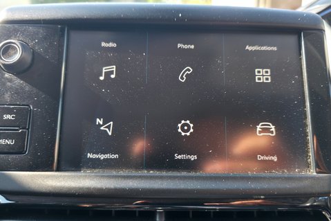 Peugeot 2008 S/S ALLURE..1FORMER KEEPER,7 MAIN DEALER SERVICES,STUNNING  19
