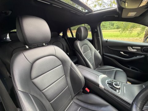Mercedes-Benz GLC GLC 250 D 4MATIC AMG LINE PREMIUM 30