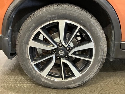Nissan X-Trail 1.6 dCi Tekna SUV 5dr Diesel Manual Euro 6 (s/s) (130 ps) 35