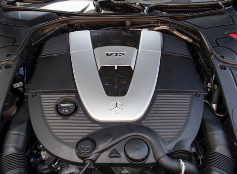 Mercedes-Benz M Class S600 33