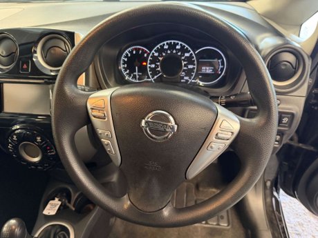 Nissan Note 1.2 12V Acenta Premium Euro 5 (s/s) 5dr 29