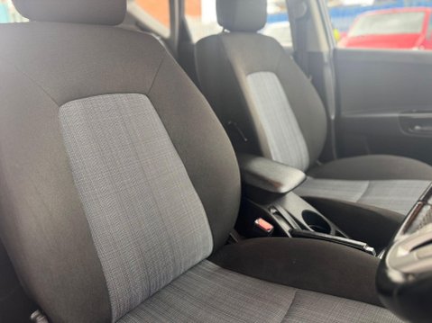 Kia Ceed 1.6 CRDi 2 Sports Wagon Auto Euro 5 5dr 12