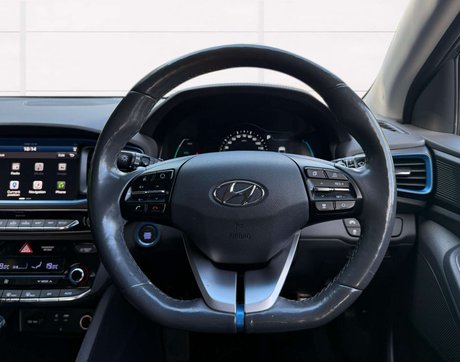 Hyundai IONIQ 1.6 IONIQ Premium SE PHEV Semi-Auto 5dr 5