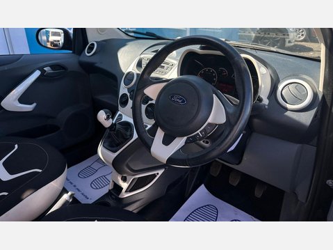 Ford Ka 1.2 Zetec Black Edition Hatchback 3dr Petrol Manual Euro 6 (s/s) (69 ps) 7