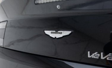 Aston Martin V12 Vantage S 44