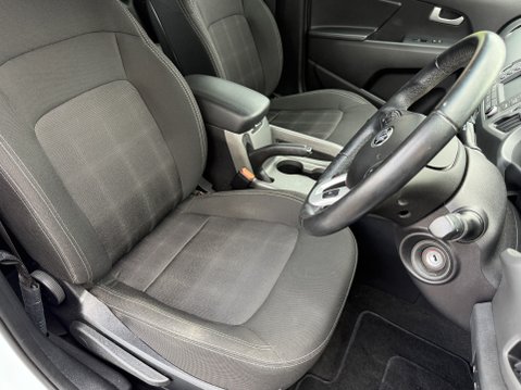 Kia Sportage 1 ONLY 19,017 MILES **SORRY NOW SOLD** 12