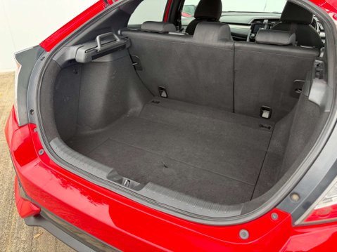 Honda Civic 1.0 Civic SR VTec 5dr 34